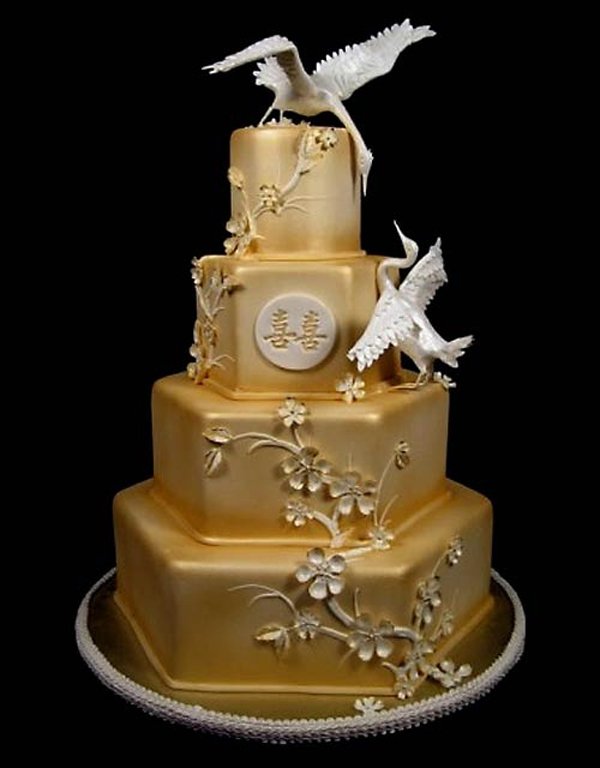 bolo-de-casamento-dourado-1