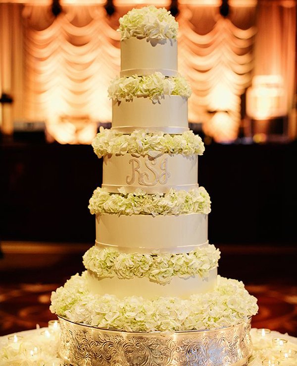 bolos-de-casamentos-com-flores-naturais-6
